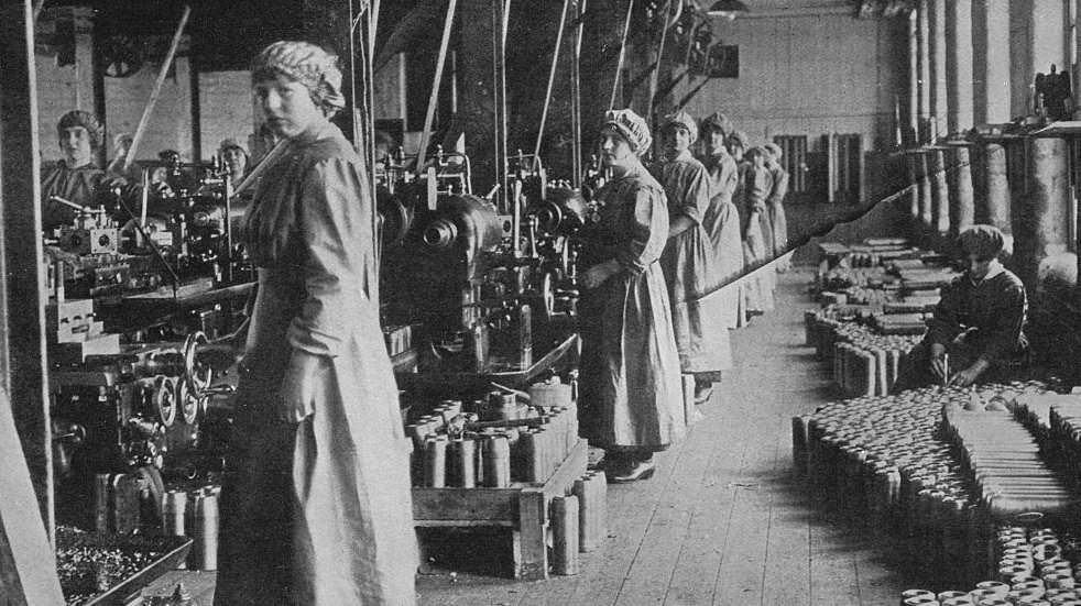 Women working at munitions factory
